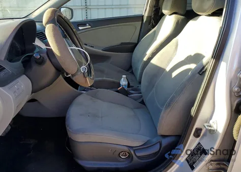 2014 Hyundai Accent Gls z USA, uszkodzony, nr VIN KMHCT4AE8EU708496